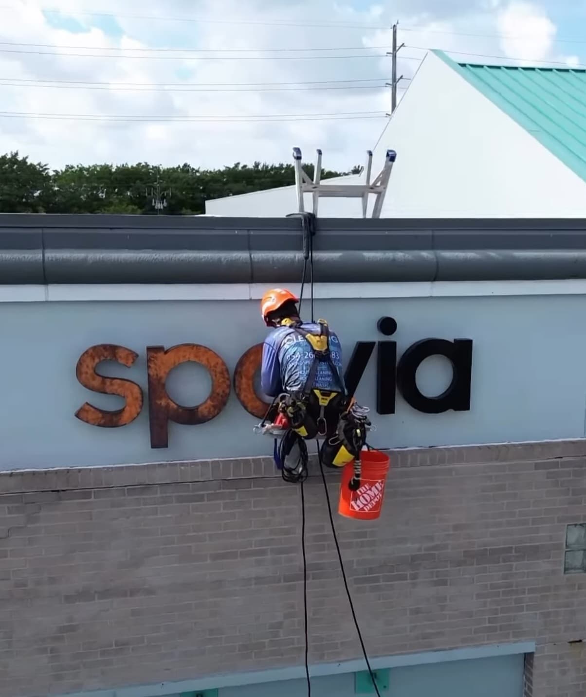 Rope-access painting